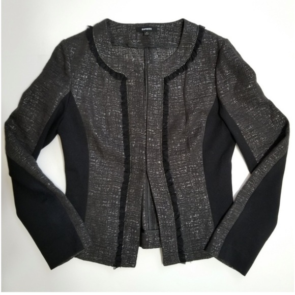 Express Metallic Chain Ruffle Trim Cropped Gunmetal
Blazer Sz 8 - Picture 6 of 11